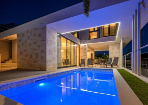 New ! Luxury Villa - RoMa 1 and 2 with two heated pool